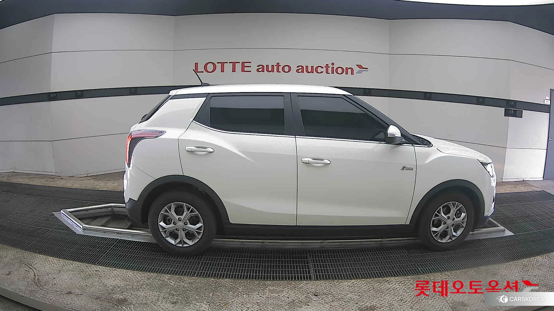 SsangYong Tivoli id 3869467 из Кореи 23