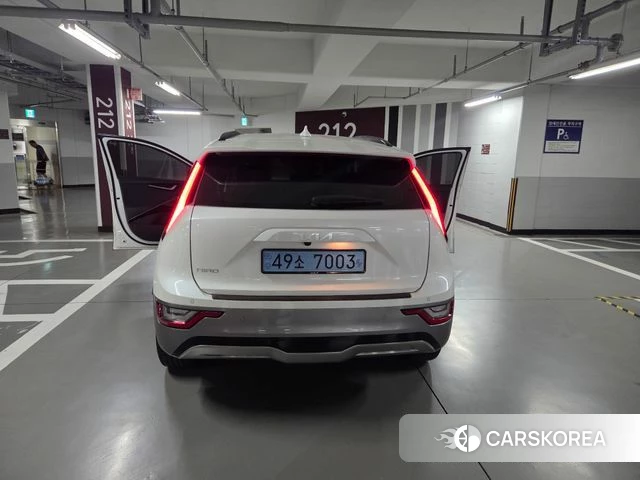 Kia Di All New Niro EV 2022 Белый из Кореи, фото 3