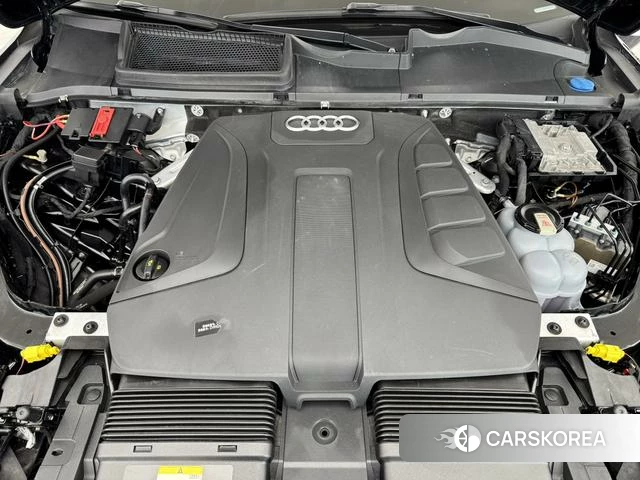 Audi Q7 id 4258711 из Китая 23