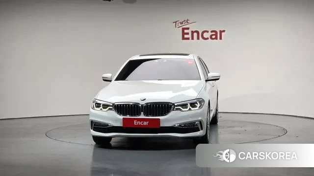 BMW 5 Series (G30) id 3188244 из Кореи 13