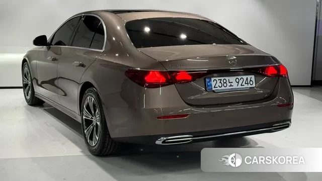 Mercedes-Benz E-Class W214 id 3619744 из Кореи 13