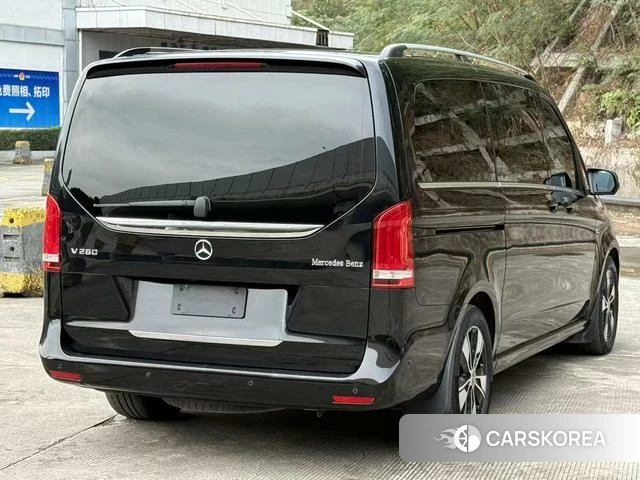 Mercedes-Benz V-class 2023 Черный из Китая, фото 5
