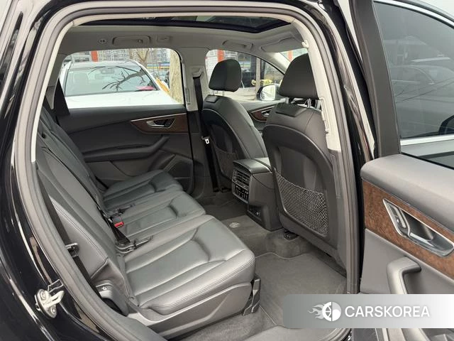 Audi Q7 id 4271821 из Китая 12
