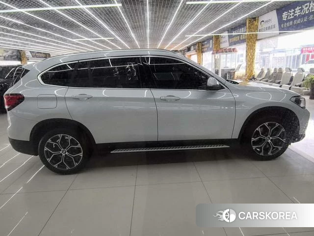 BMW X1 id 4259267 из Китая 10