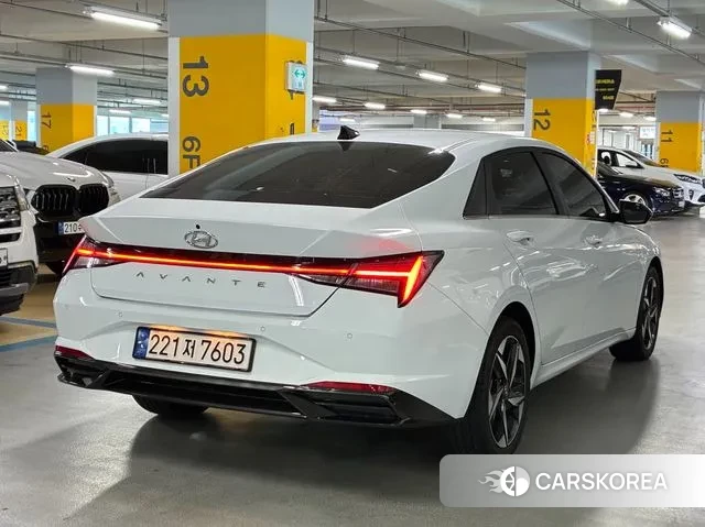 Hyundai Avante (CN7) id 3566598 из Кореи 8