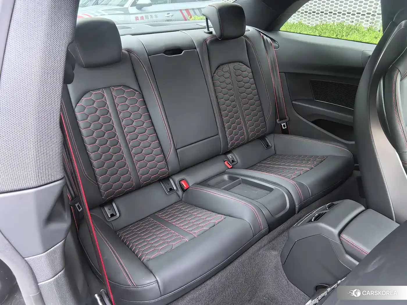 Audi RS 5 id 4565358 из Китая 16