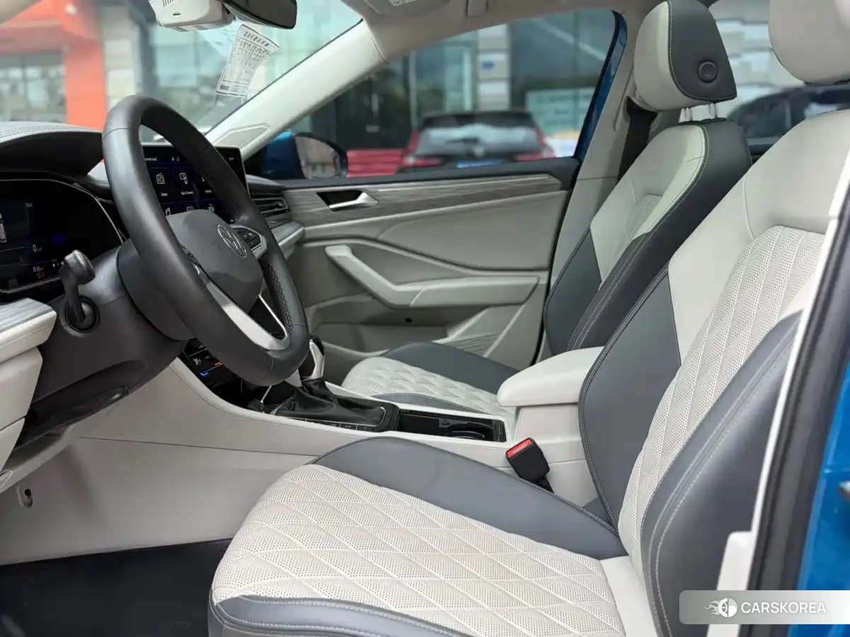Volkswagen Sagitar id 4545739 из Китая 17