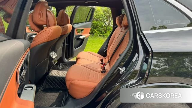 Mercedes-Benz GLC 2025 Черный из Китая, фото 3