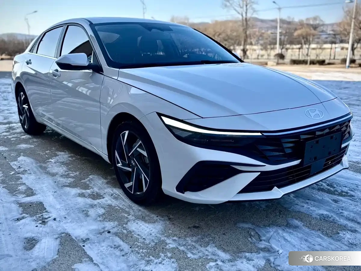 Hyundai Elantra id 4545597 из Китая 16