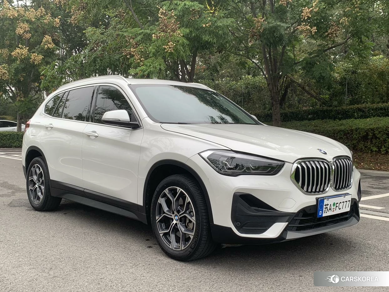 BMW X1 id 4513713 из Китая 7