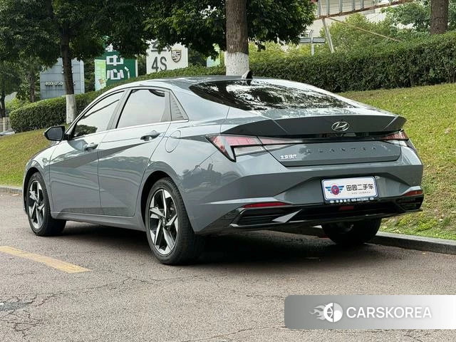 Hyundai Elantra 2021 Темно-серый из Китая, фото 6