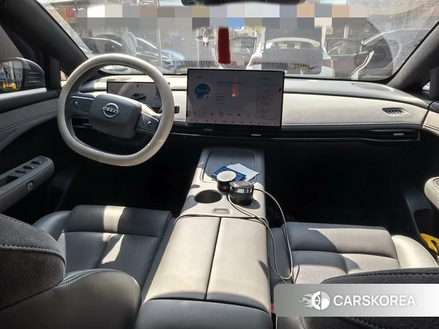 Nissan N7 2025 Серебристо-серый из Китая, фото 5