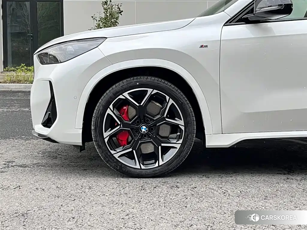 BMW X1 id 4654464 из Китая 7