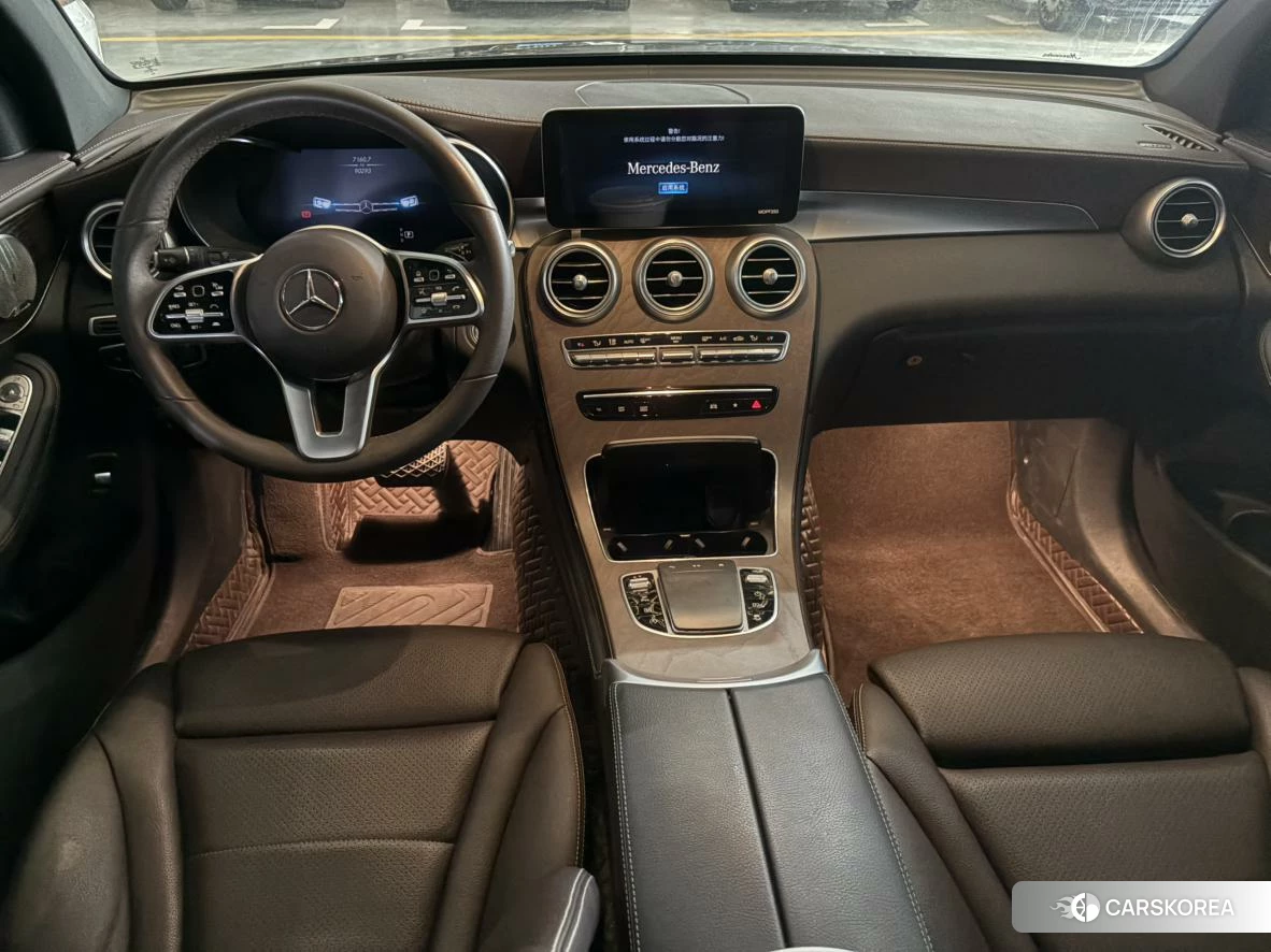 Mercedes-Benz GLC 2021 Черный из Китая, фото 3