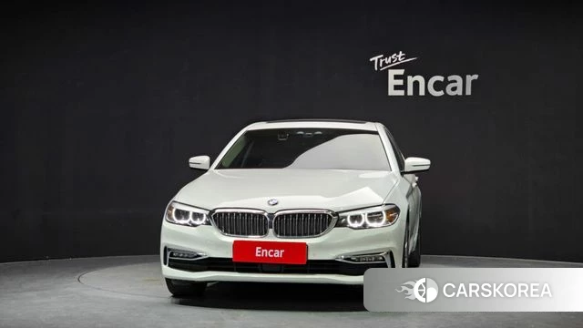 BMW 5 Series (G30) id 4197047 из Кореи 13