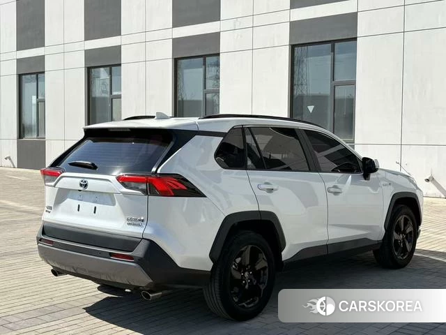 Toyota RAV4 Rongfang 2021 Белый из Китая, фото 3