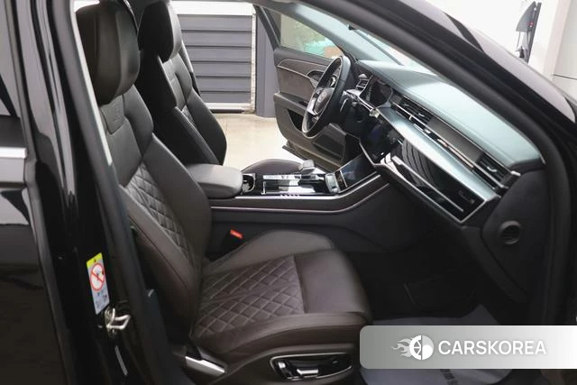 Audi A8 id 4366000 из Китая 23