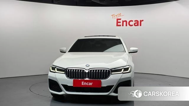 BMW 5 Series (G30) id 4490109 из Кореи 13