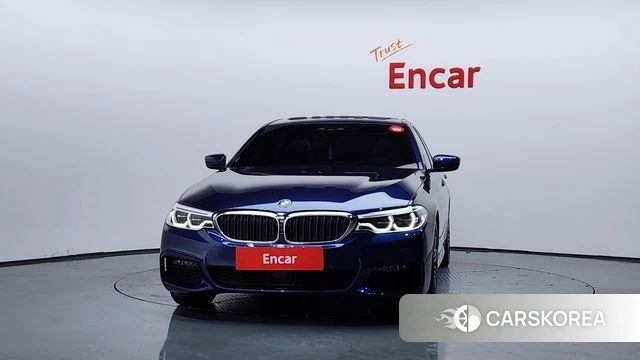 BMW 5 Series (G30) id 3853084 из Кореи 13