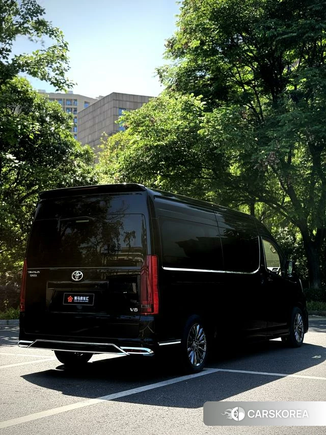 Toyota Hiace 2025 Черный из Китая, фото 3