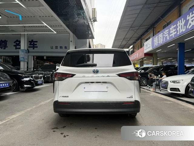 Toyota Saina id 4276282 из Китая 14