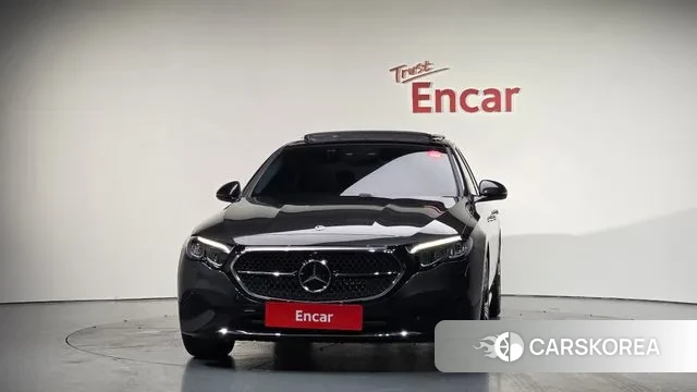 Mercedes-Benz E-Class W214 id 3031405 из Кореи 13