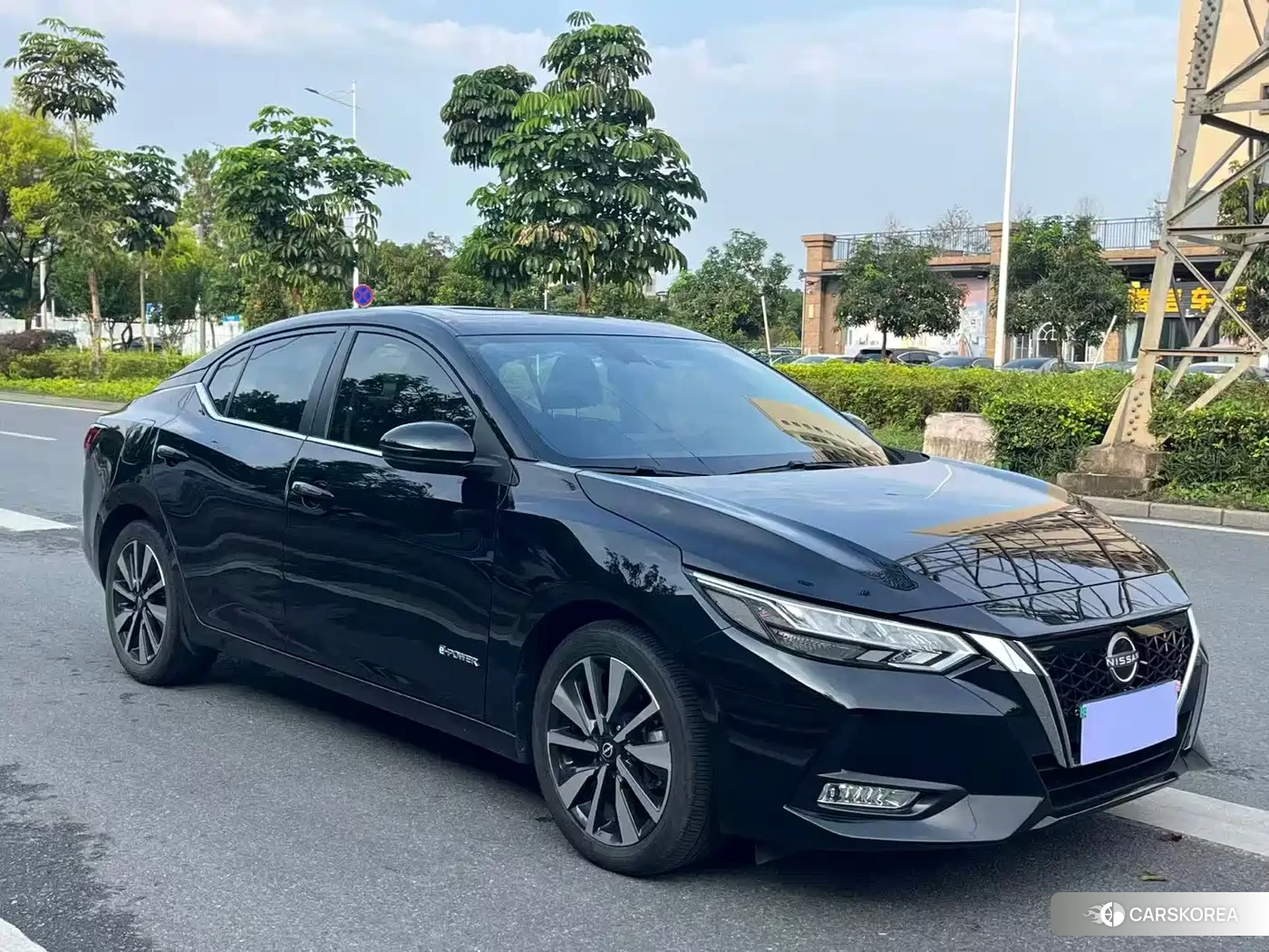 Nissan Sylphy 2022 Черный из Китая, фото 3