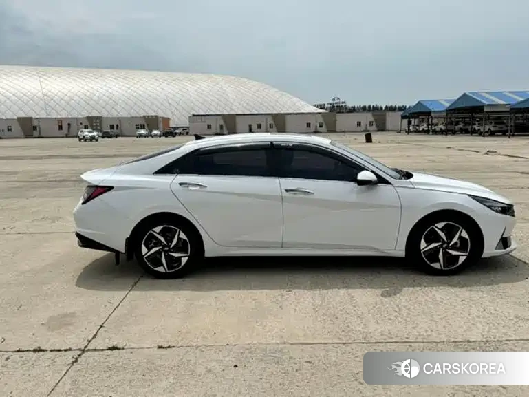 Hyundai Elantra id 4628163 из Китая 15