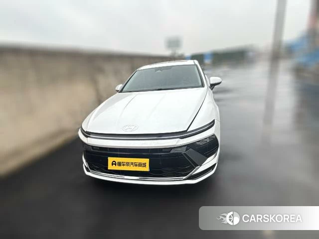 Hyundai Sonata 2025 Белый из Китая, фото 3