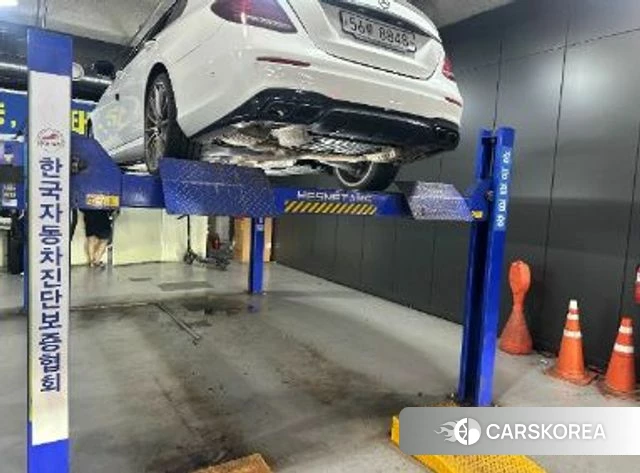 Mercedes-Benz E-Class W213 2018 Белый из Кореи, фото 3