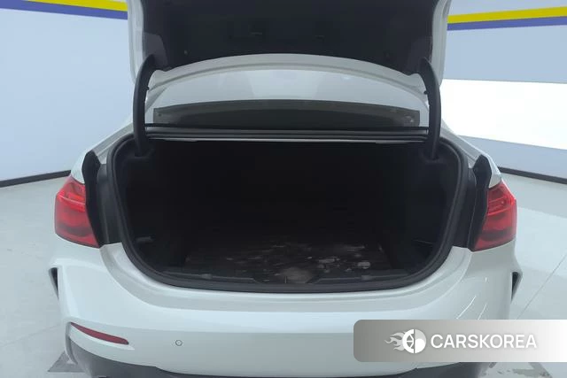 BMW 1 series id 4314135 из Китая 10