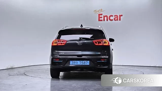 Kia Niro EV id 3765315 из Кореи 13