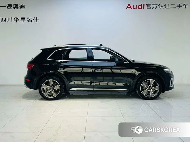 Audi Q5L 2022 Черный из Китая, фото 3