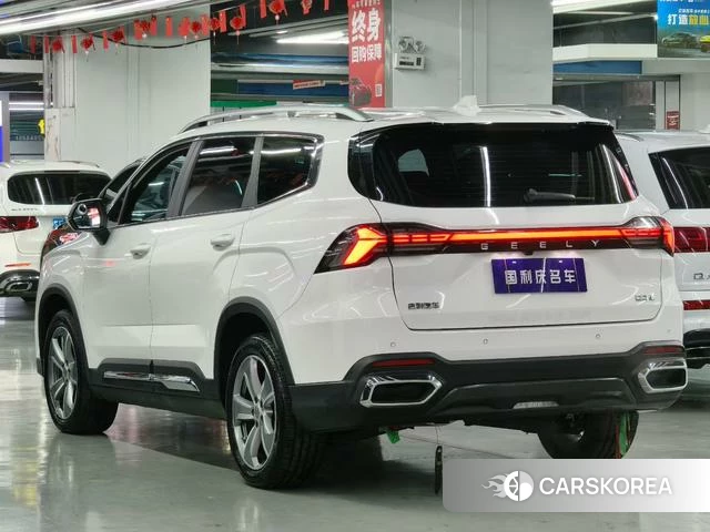 Geely Automobile Haoyue L 2024 Белый из Китая, фото 3
