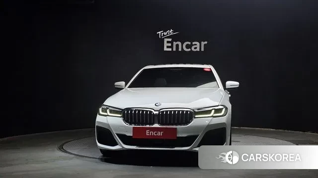 BMW 5 Series (G30) id 2979412 из Кореи 13