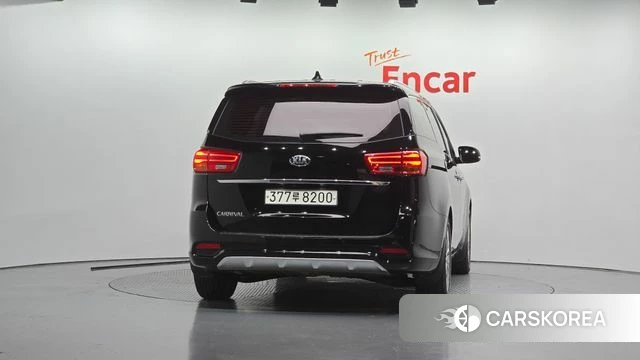 Kia The New Carnival id 4837057 из Кореи 23