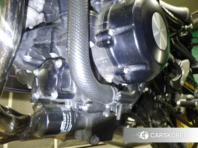 Engine photo