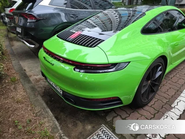 Porsche 911(992) id 3616744 из Кореи 7