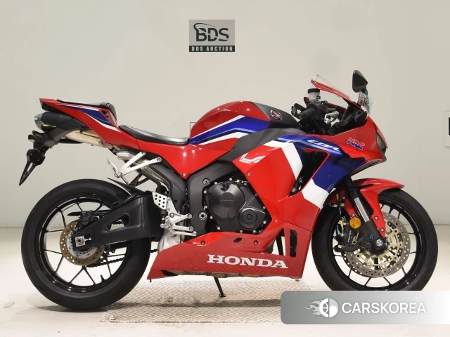 Проданный Honda CBR600RR 2023 из Японии, фото 2