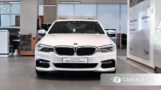 BMW 5 Series (G30) id 3602410 из Кореи 13