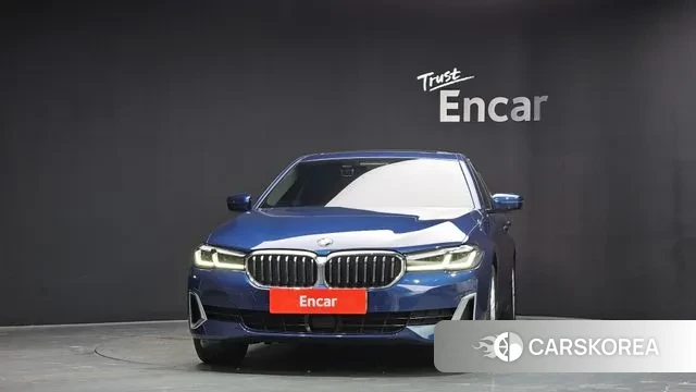 BMW 5 Series (G30) id 3488779 из Кореи 13