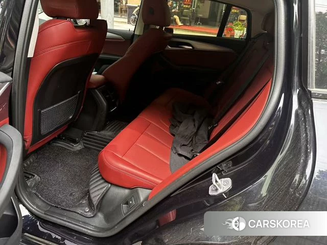 BMW X4 2023 Черный из Китая, фото 3