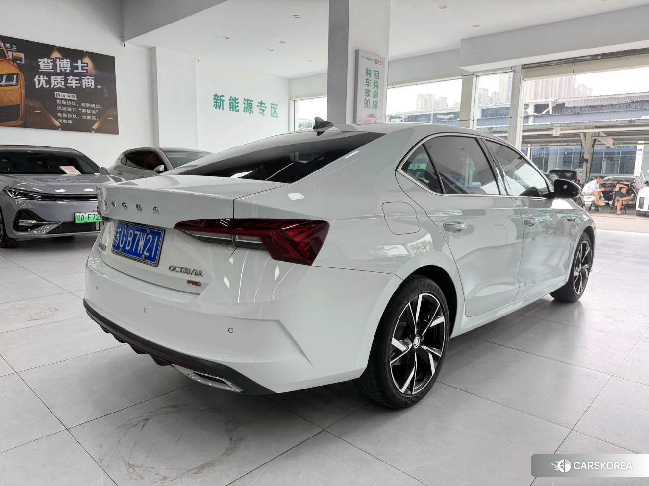 Skoda Octavia id 4461315 из Китая 7