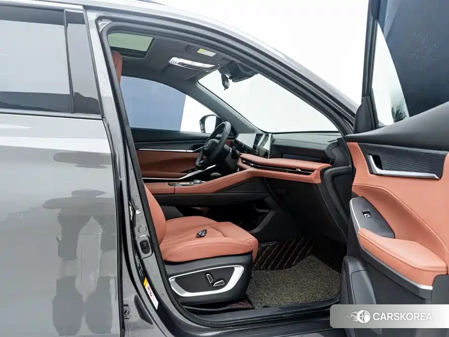Chang'an CS75PLUS id 4622523 из Китая 20