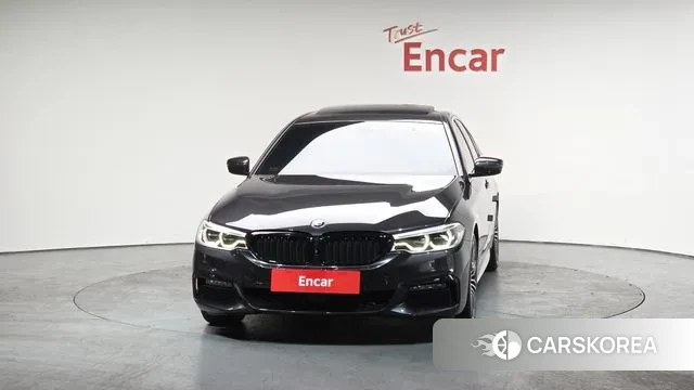 BMW 5 Series (G30) id 3621953 из Кореи 14