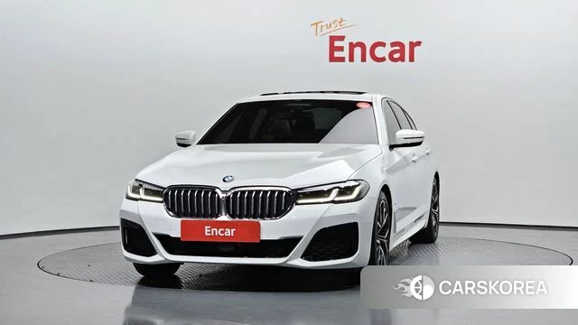 BMW 5 Series (G30) id 3871904 из Кореи 13