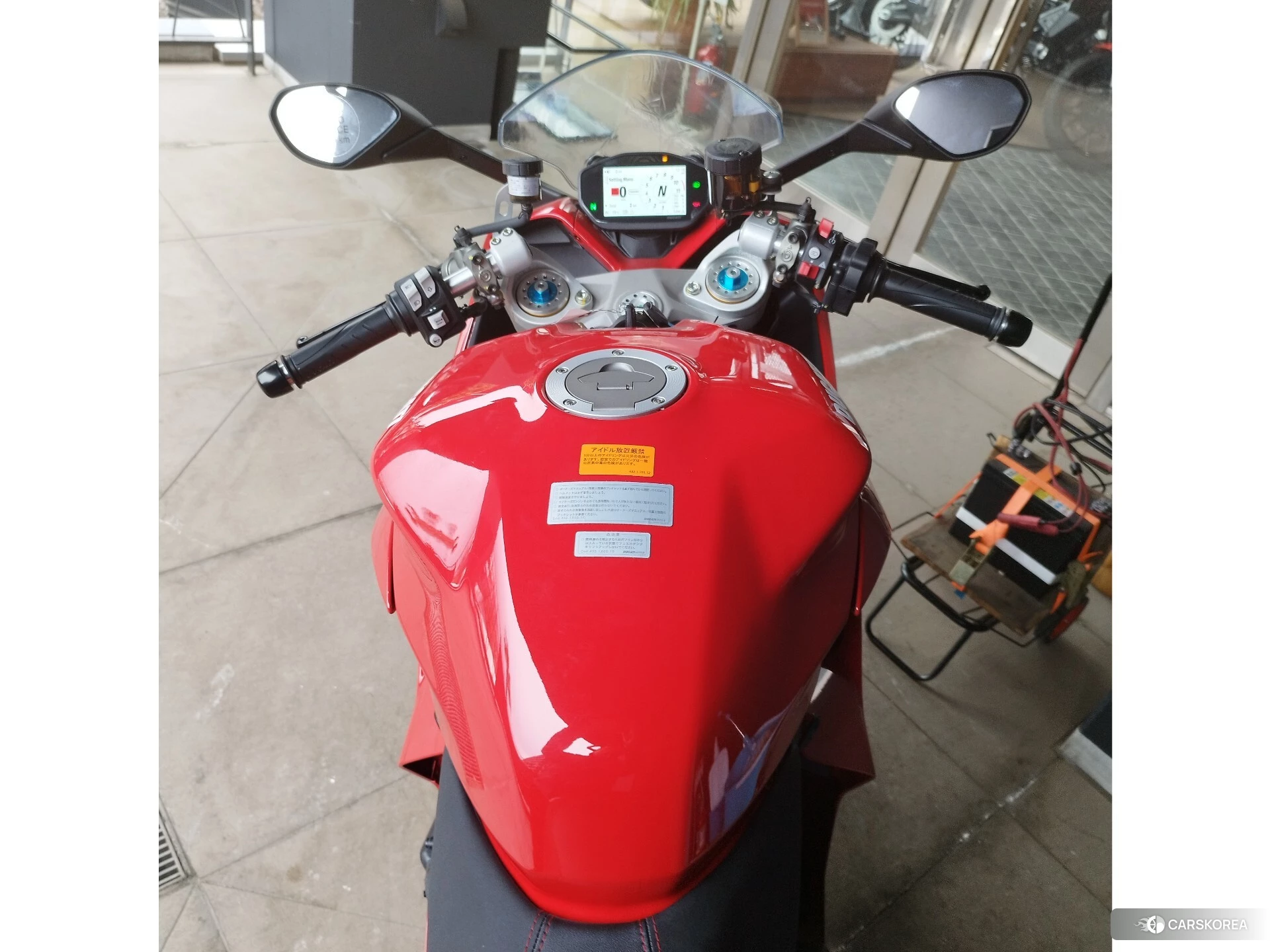 Проданный Ducati SUPERSPORT S 2024 из Японии, фото 3