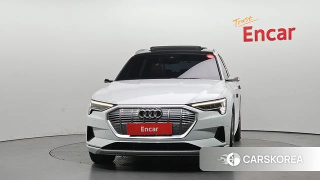 Audi e-Tron id 4282994 из Кореи 23