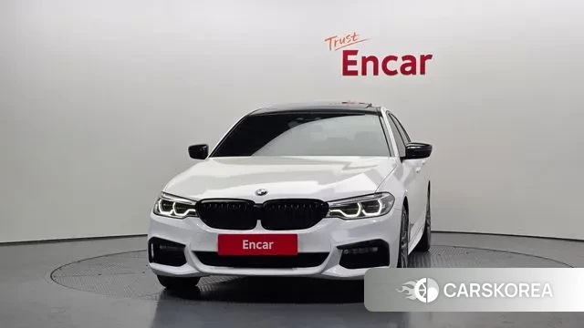 BMW 5 Series (G30) id 3703980 из Кореи 13