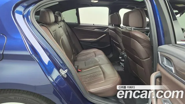 BMW 5 Series (G30) id 2673338 из Кореи 13